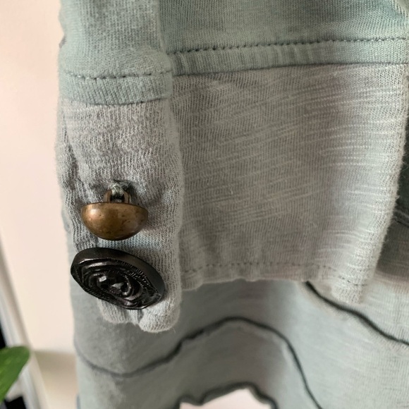 Neon Buddha Relaxed Fit Tunic Green with decorative buttons - Picture 2 of 6